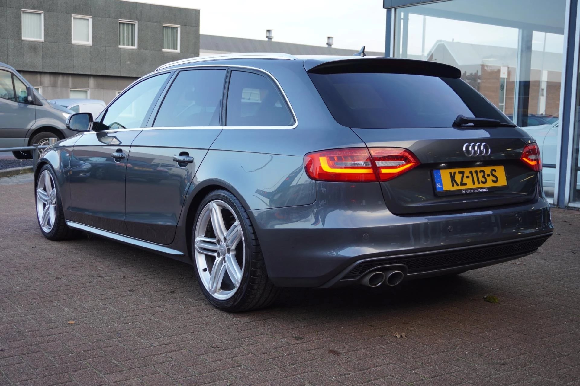 Hoofdafbeelding Audi A4