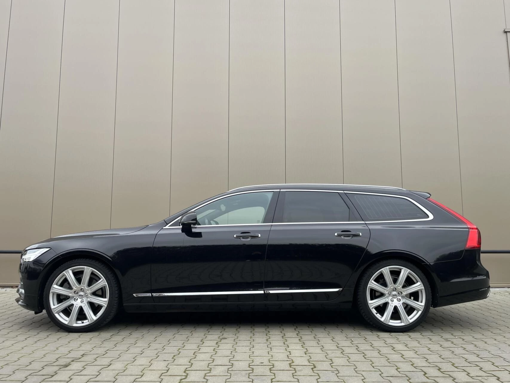 Hoofdafbeelding Volvo V90