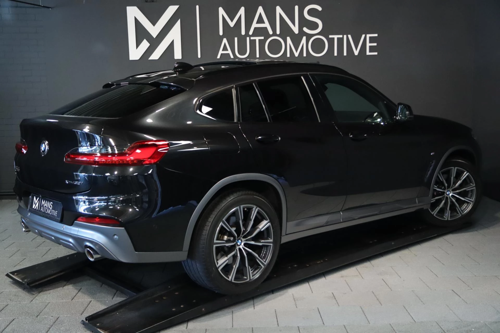 Hoofdafbeelding BMW X4