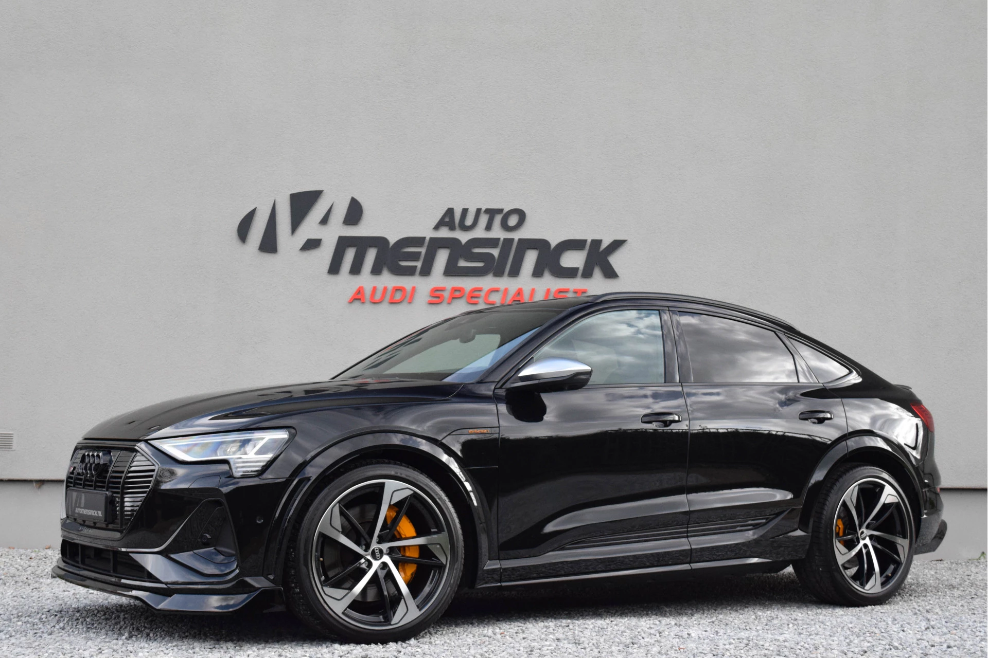 Hoofdafbeelding Audi e-tron