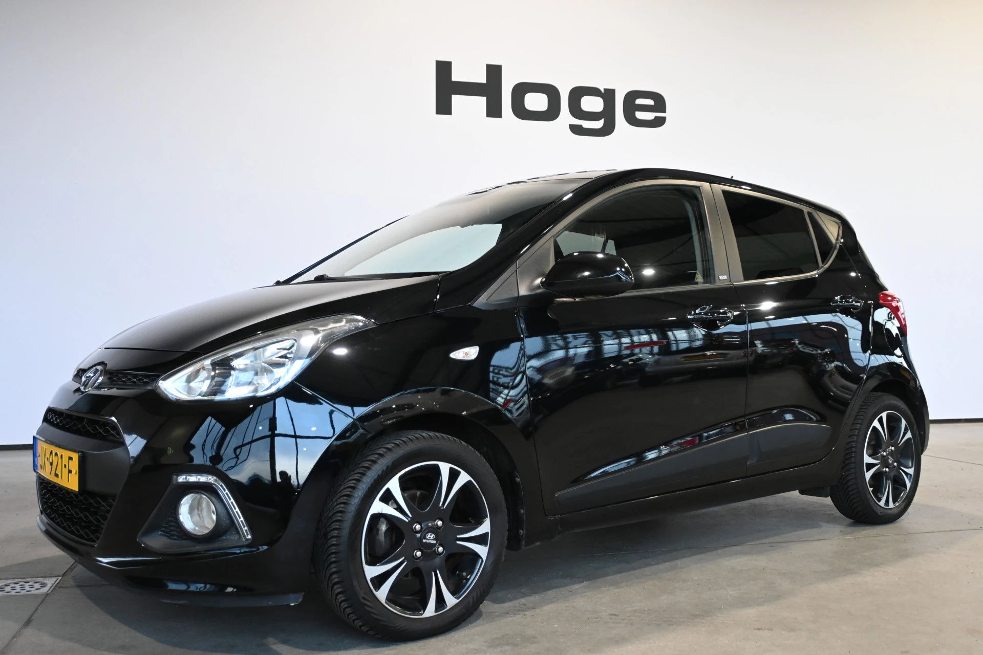 Hoofdafbeelding Hyundai i10