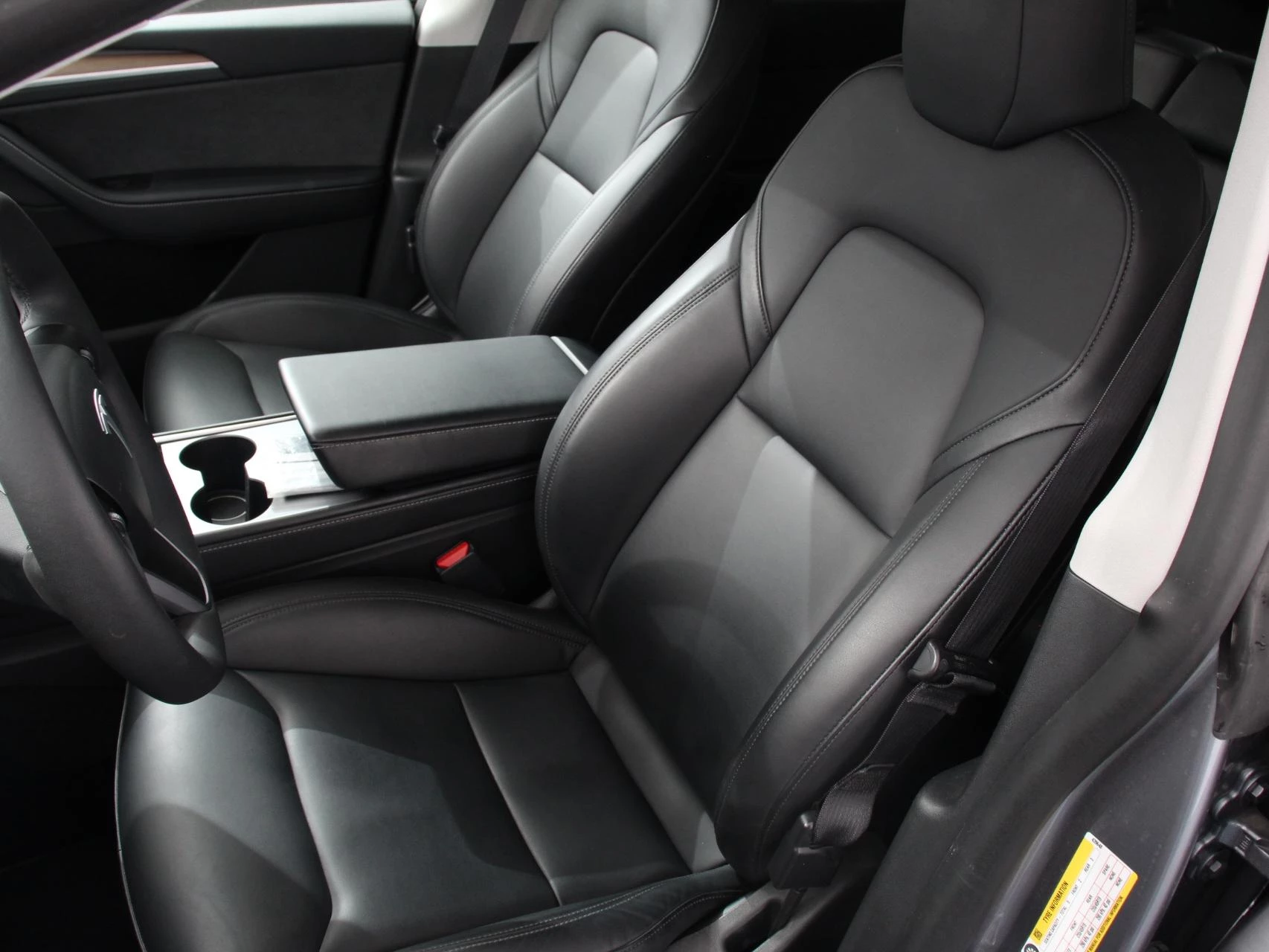 Hoofdafbeelding Tesla Model Y