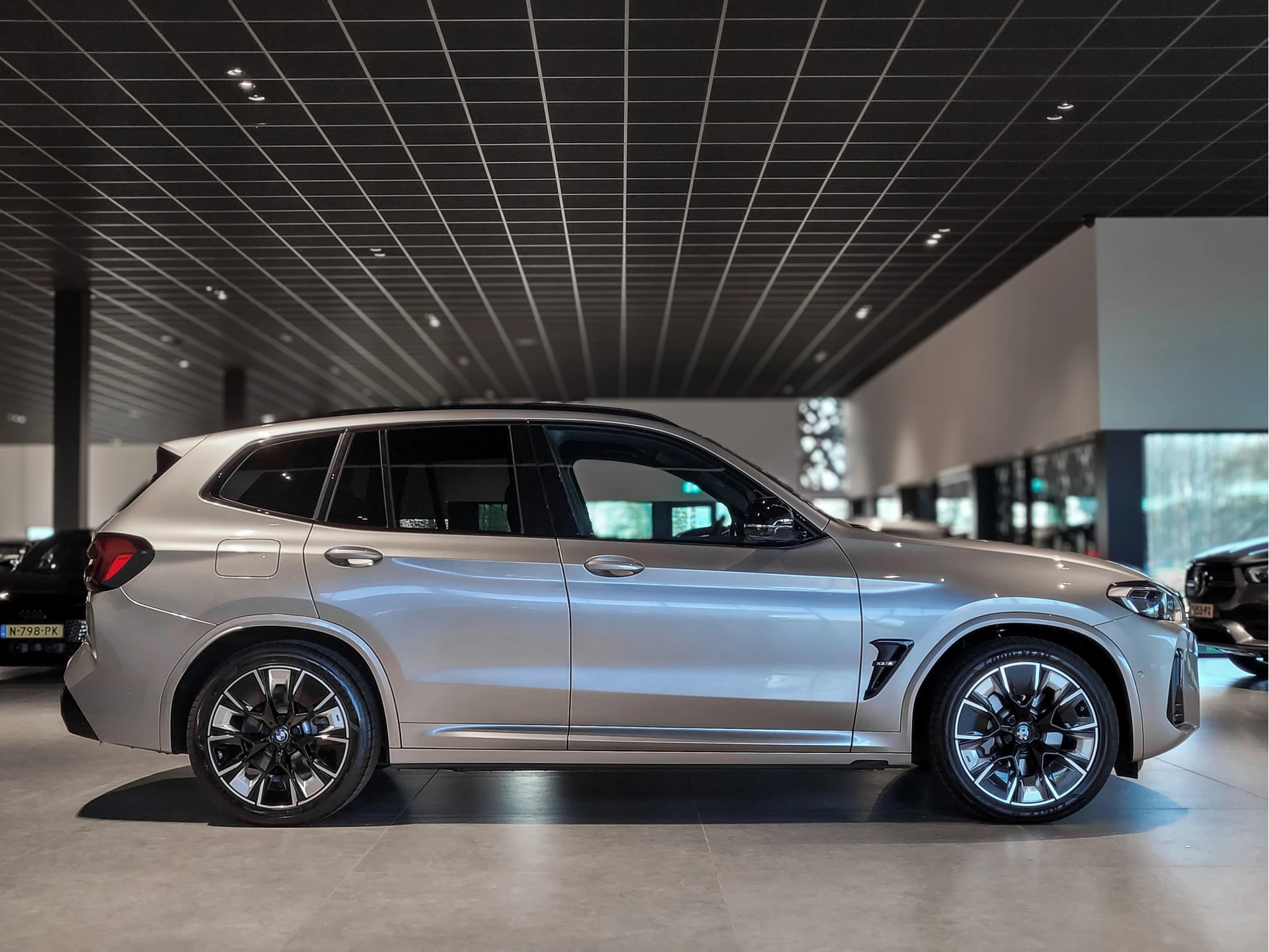 Hoofdafbeelding BMW iX3