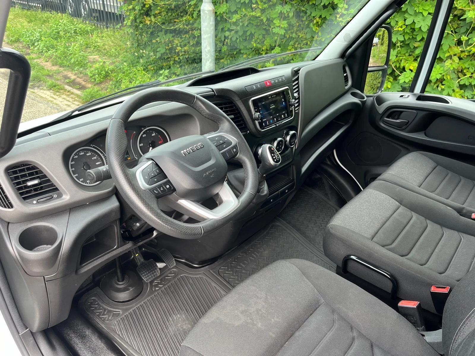 Hoofdafbeelding Iveco 35S18