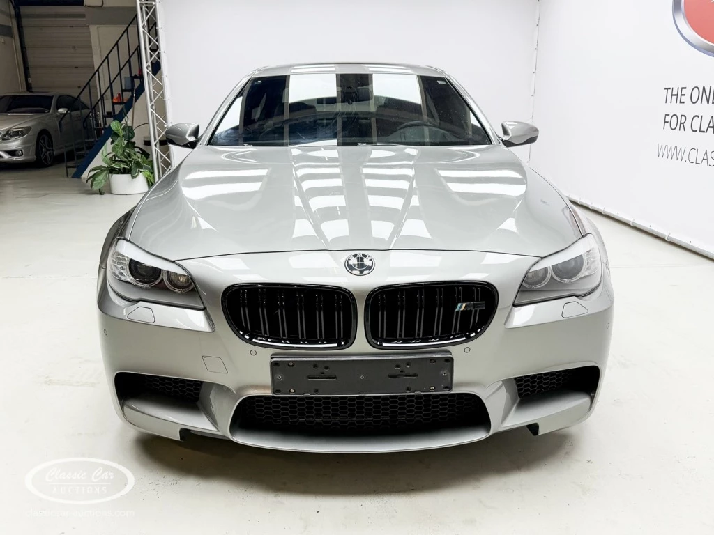 Hoofdafbeelding BMW M5