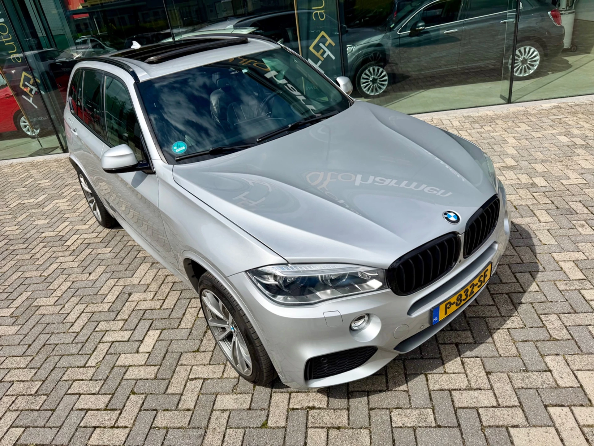 Hoofdafbeelding BMW X5