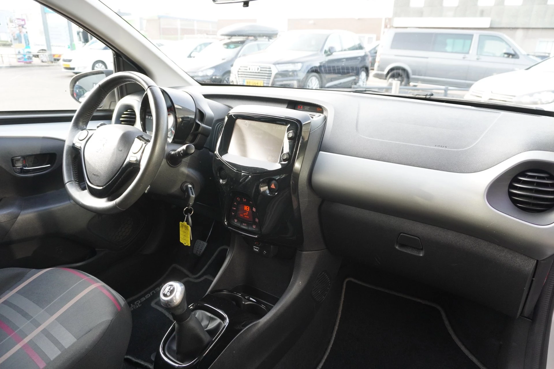 Hoofdafbeelding Peugeot 108