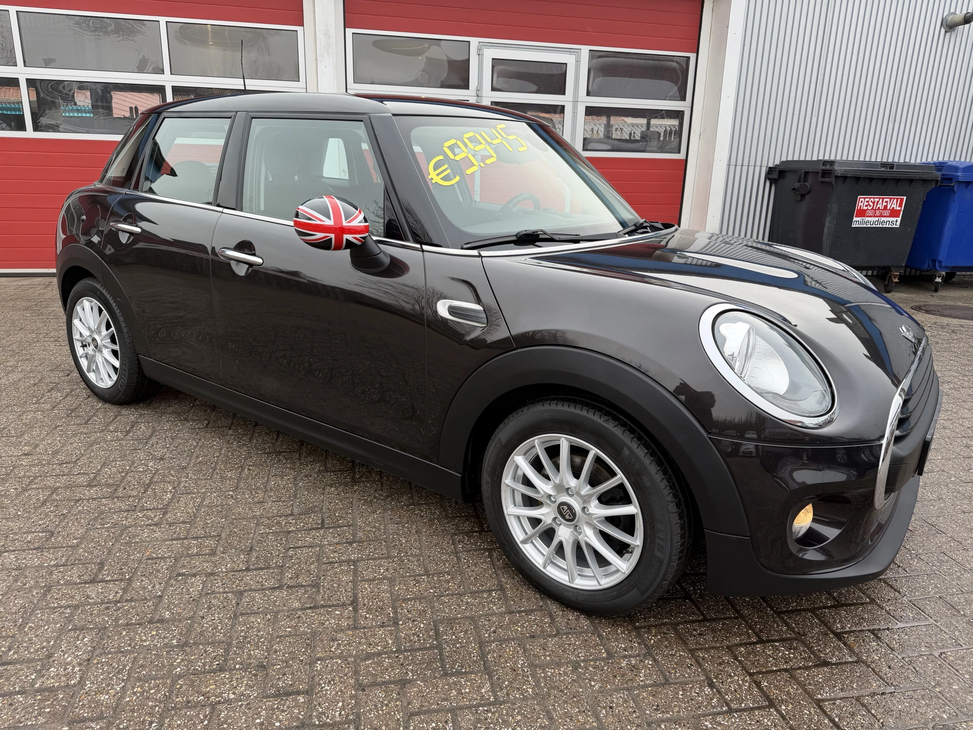 Hoofdafbeelding MINI One