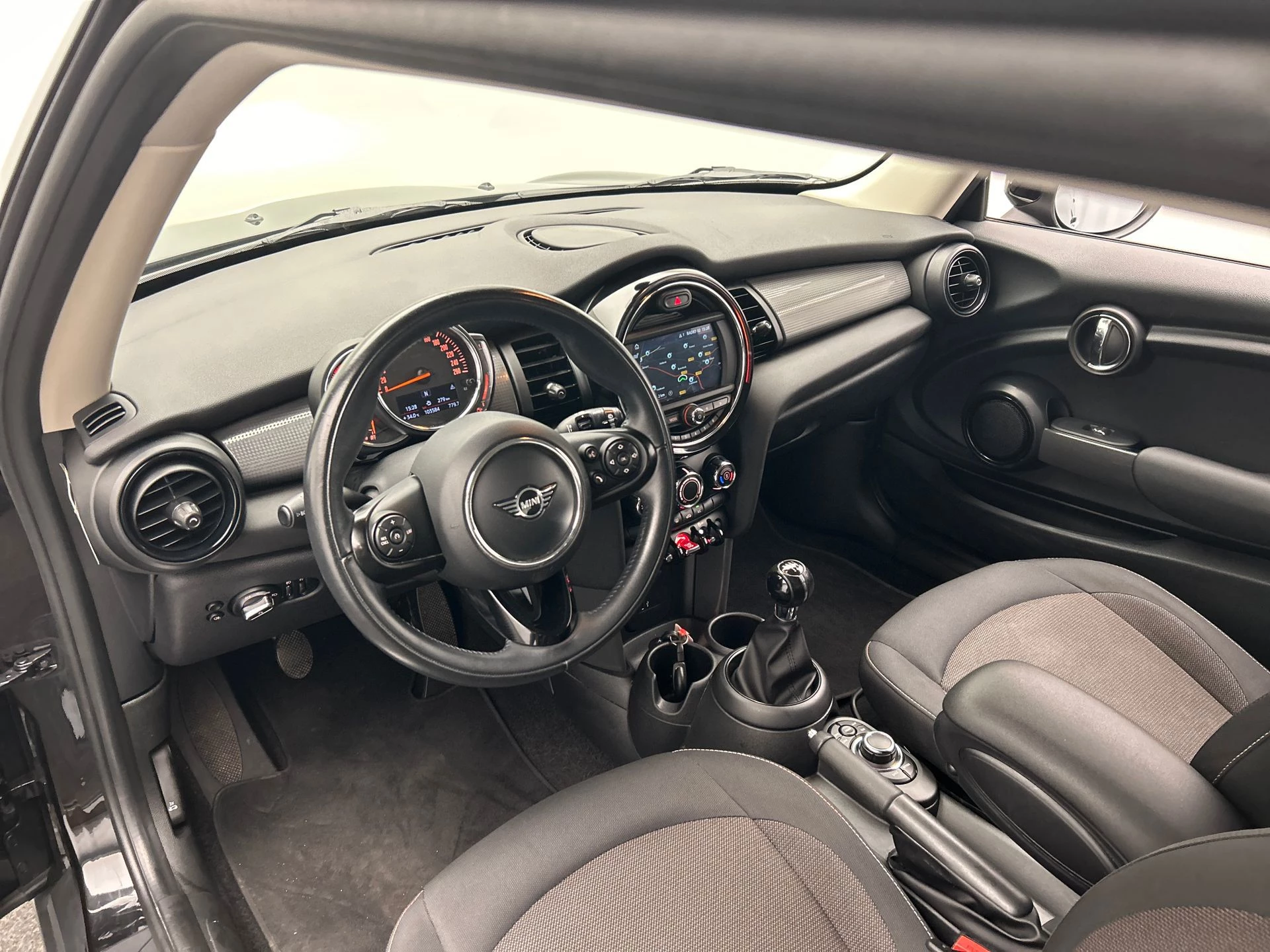 Hoofdafbeelding MINI 3-deurs