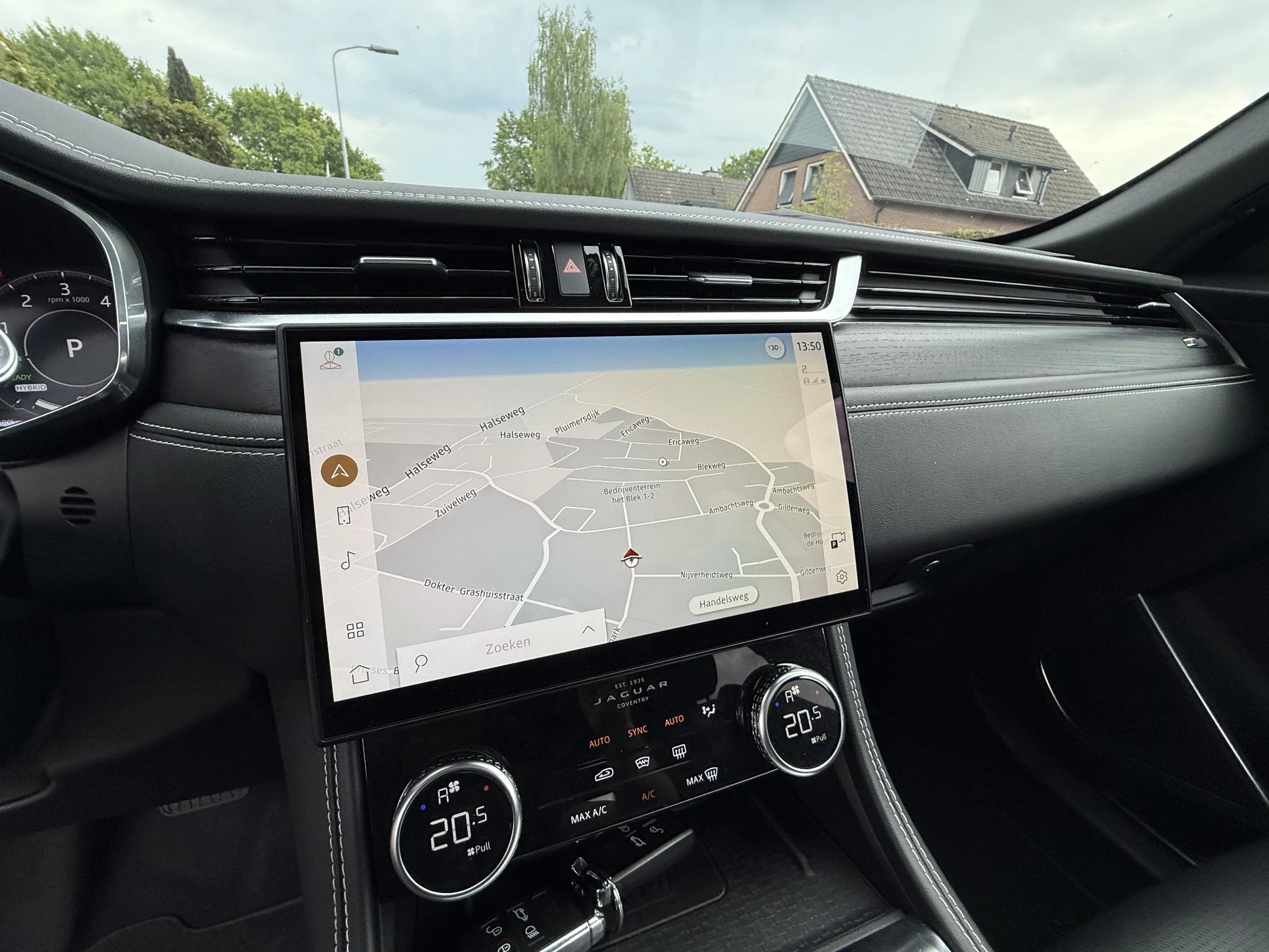 Hoofdafbeelding Jaguar F-PACE