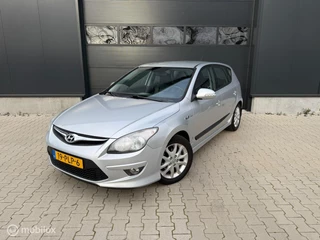 Hyundai i30 1.6i i-Catcher Leder Bekl Cruise C Stoelv