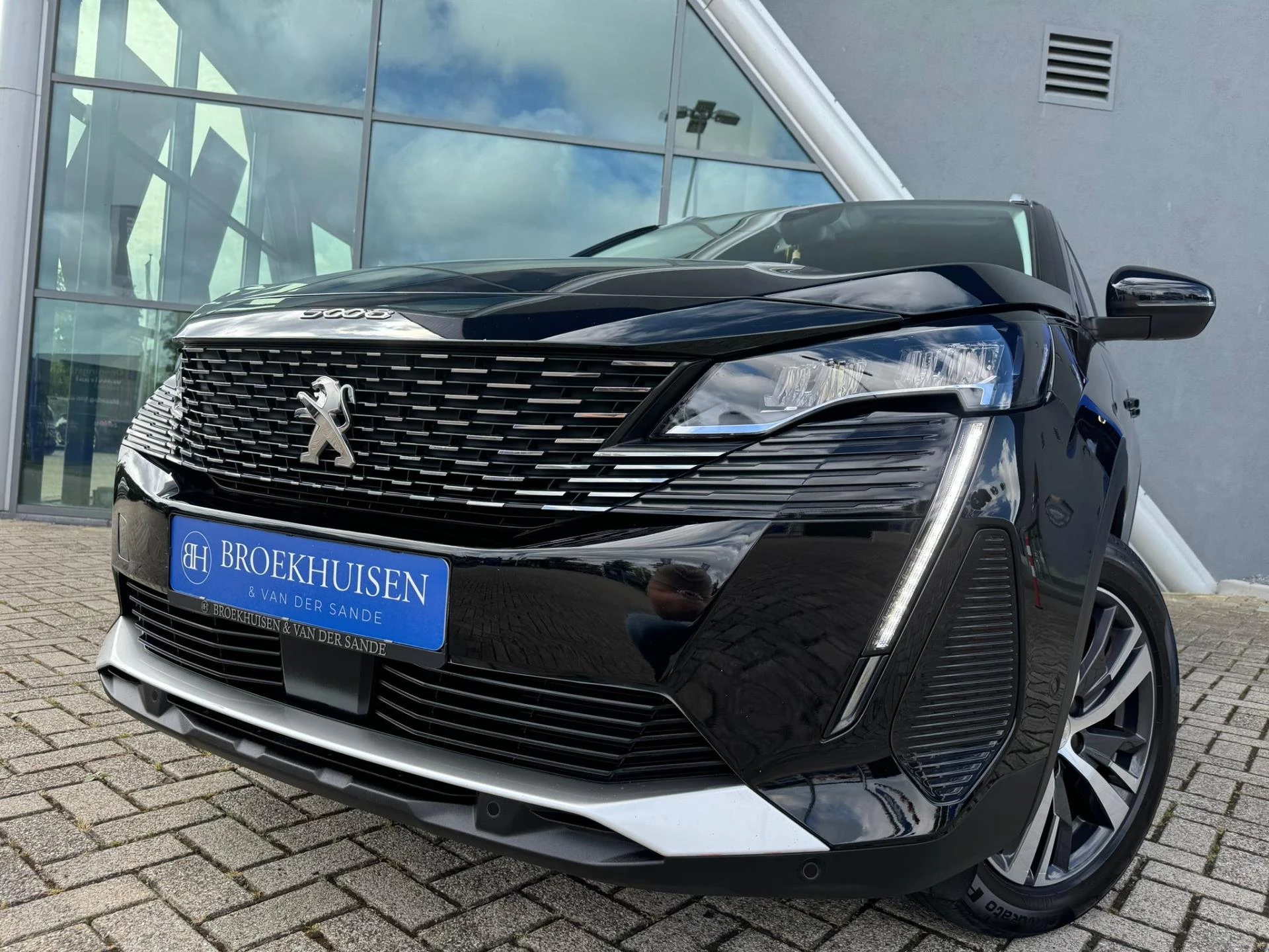 Hoofdafbeelding Peugeot 5008