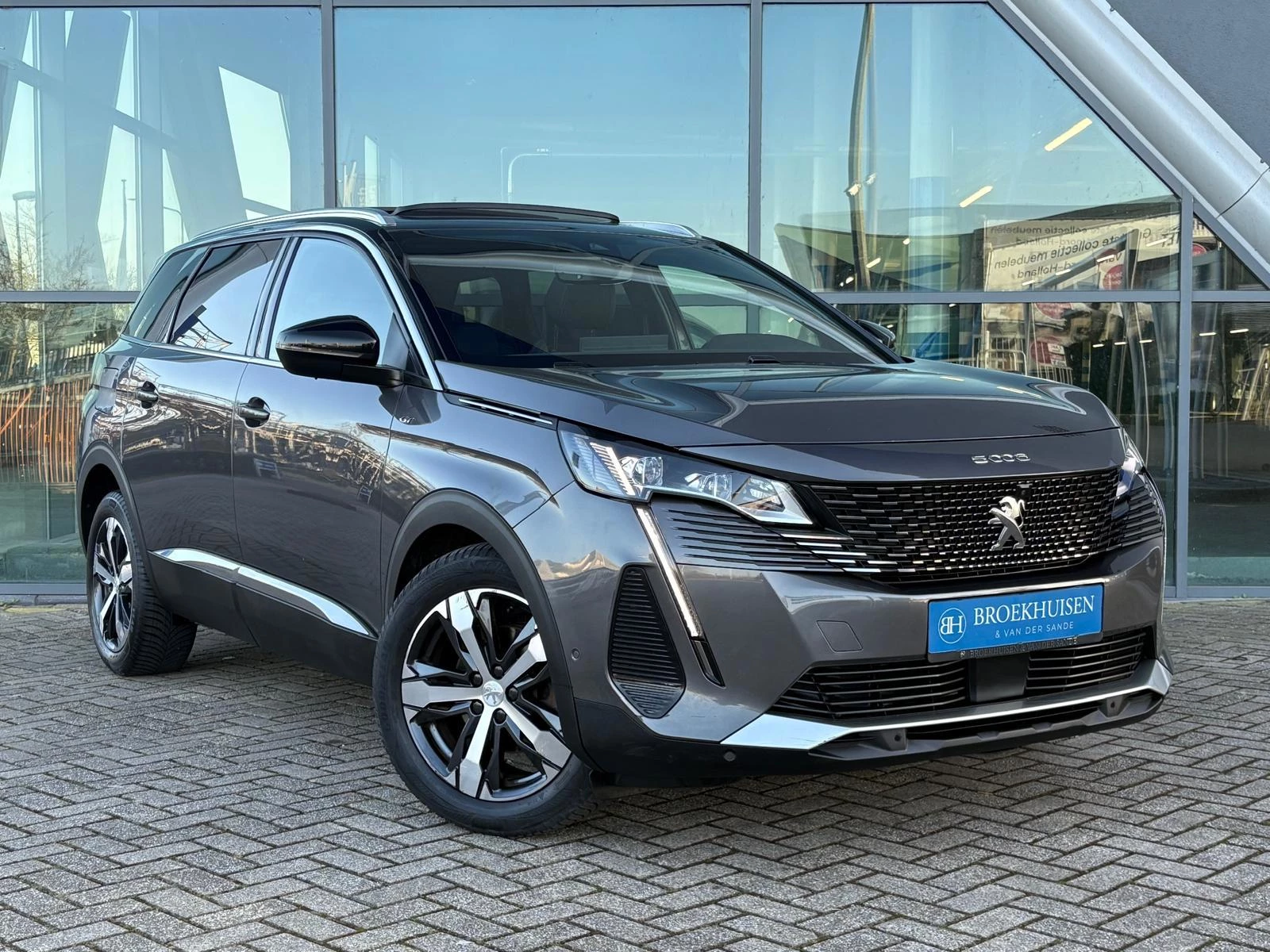 Hoofdafbeelding Peugeot 5008