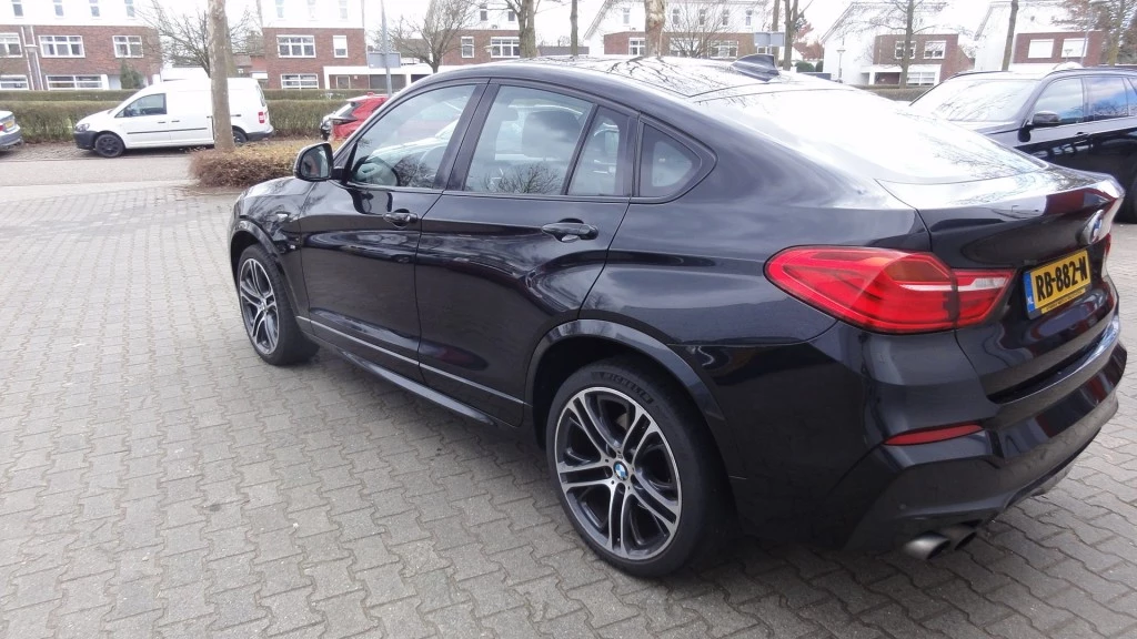 Hoofdafbeelding BMW X4