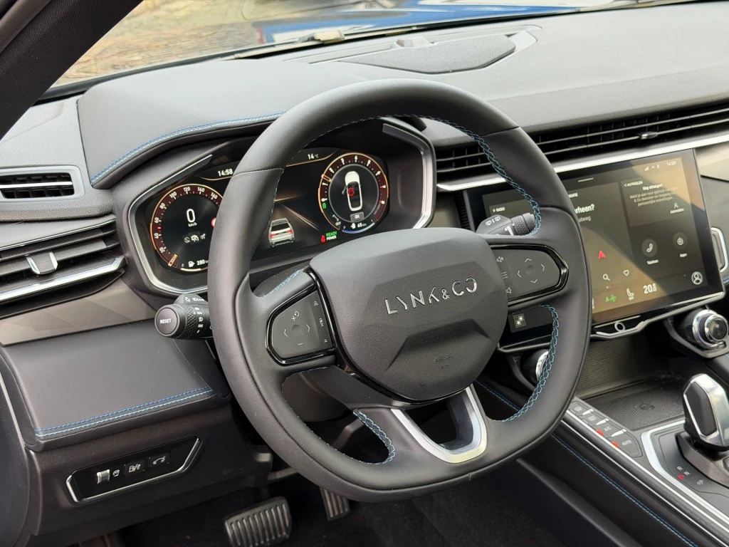Hoofdafbeelding Lynk & Co 01
