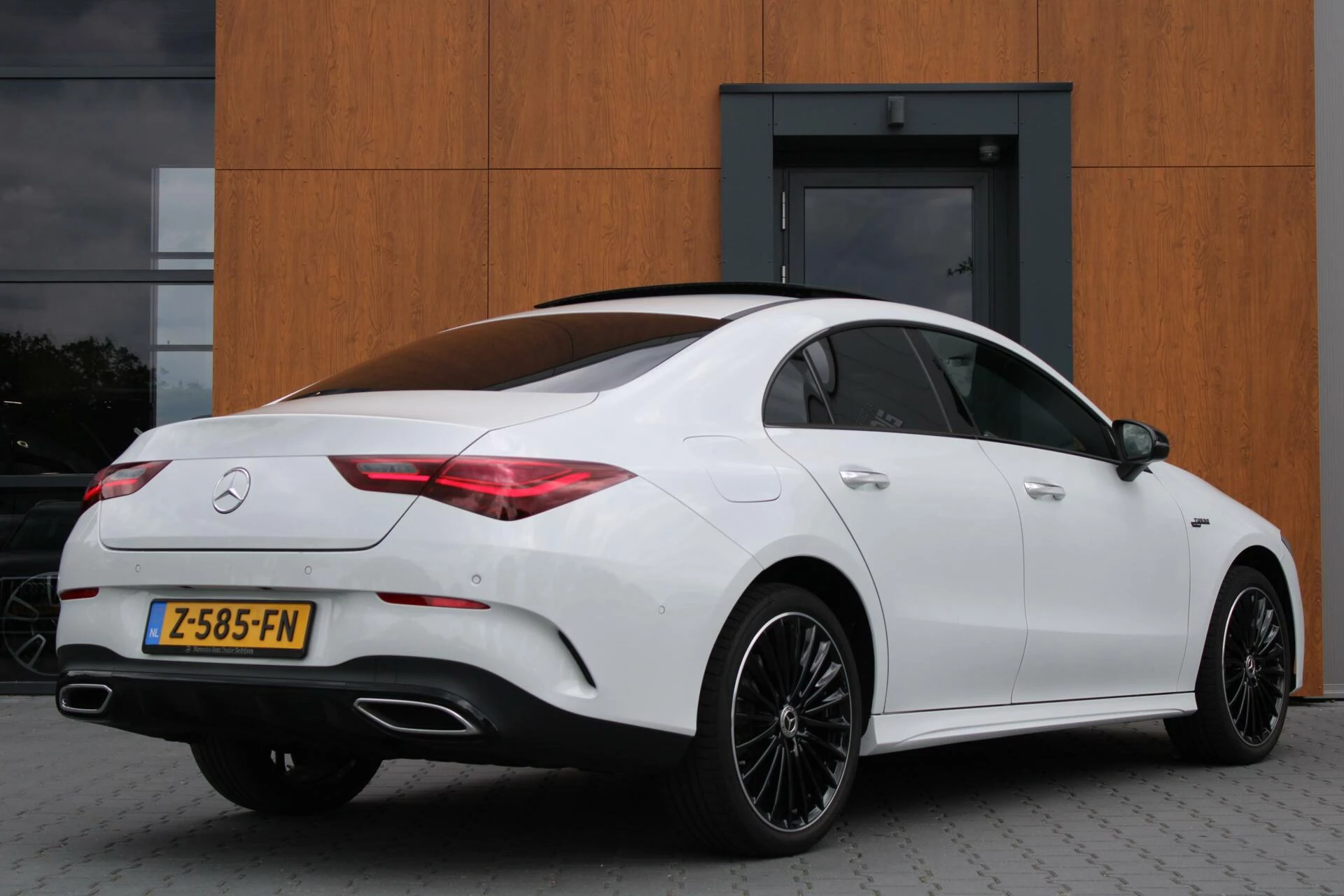Hoofdafbeelding Mercedes-Benz CLA