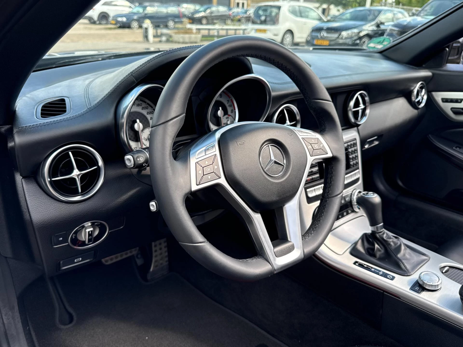 Hoofdafbeelding Mercedes-Benz SLK