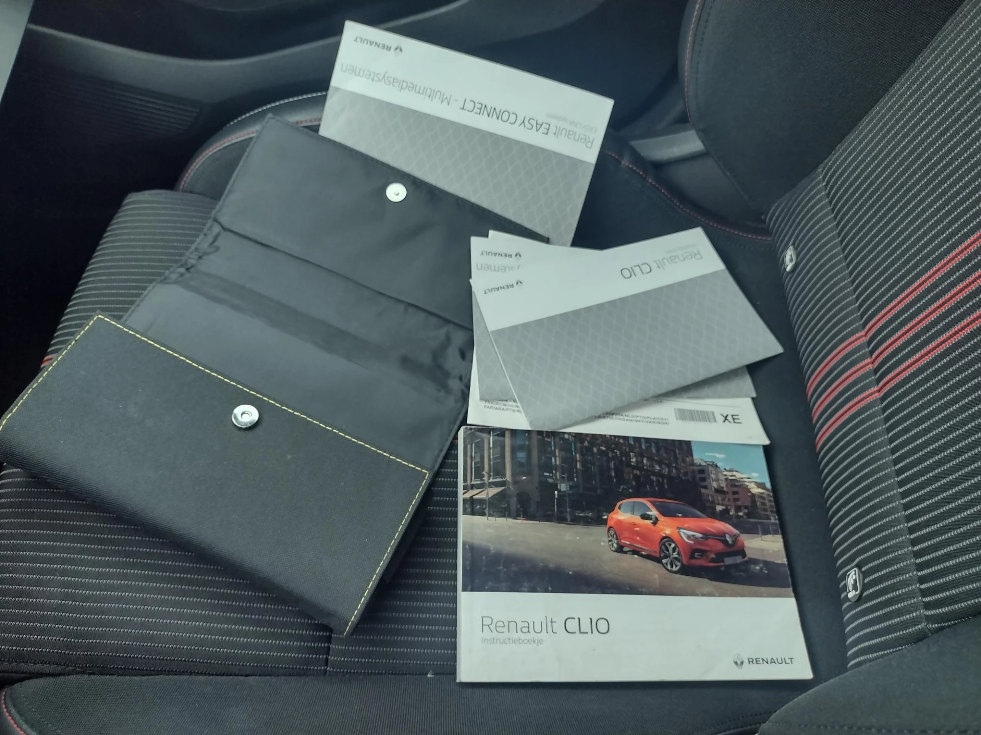 Hoofdafbeelding Renault Clio