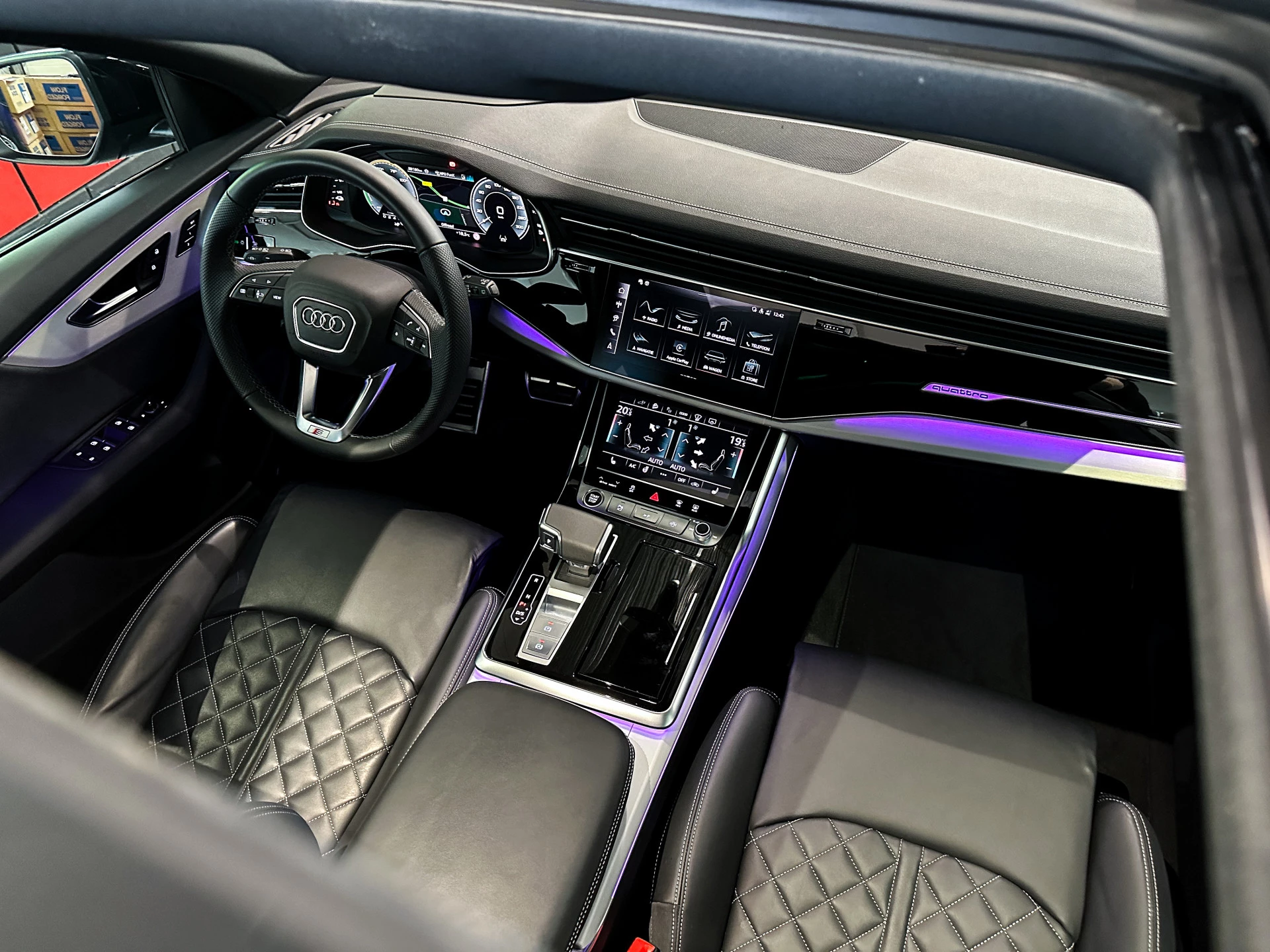 Hoofdafbeelding Audi Q8