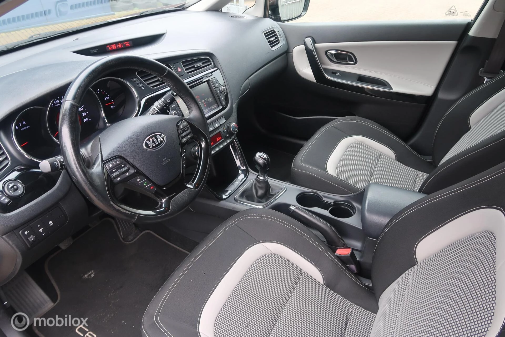 Hoofdafbeelding Kia cee'd