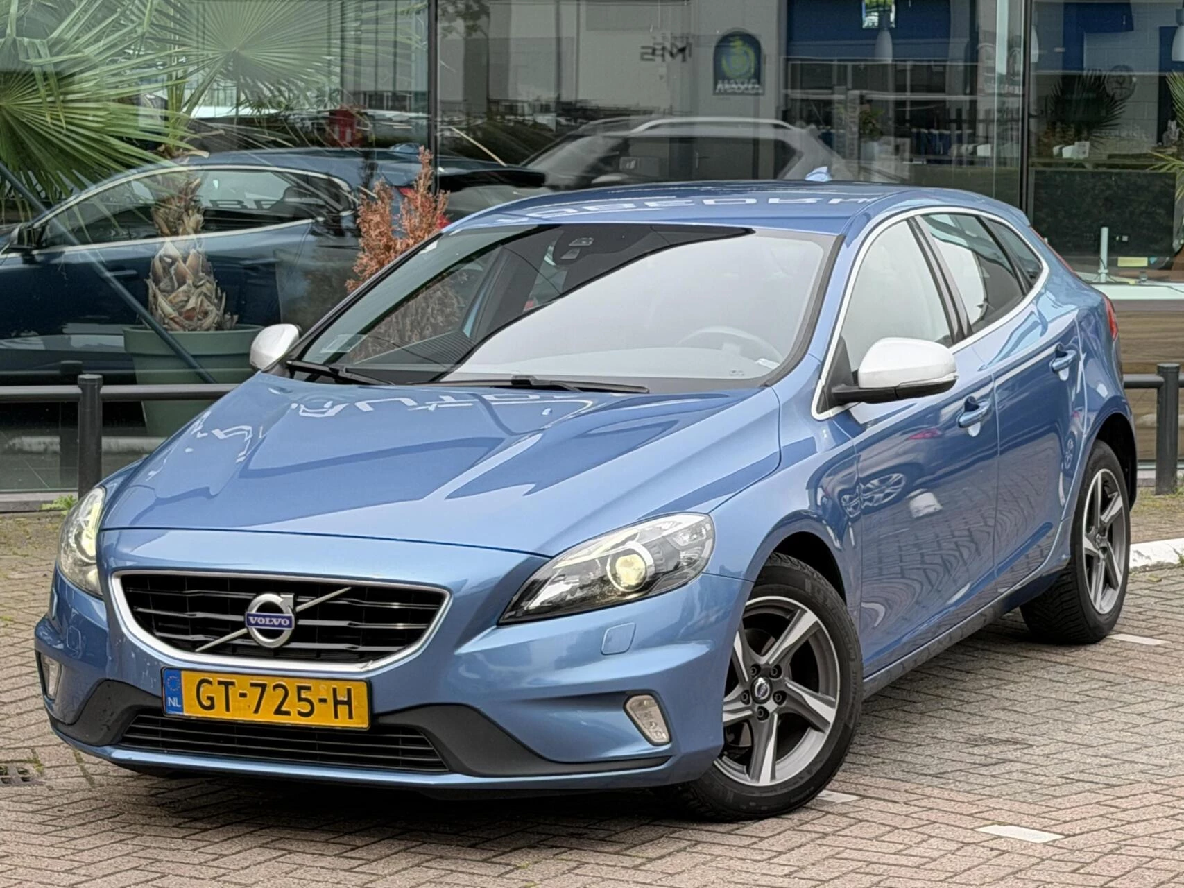 Hoofdafbeelding Volvo V40