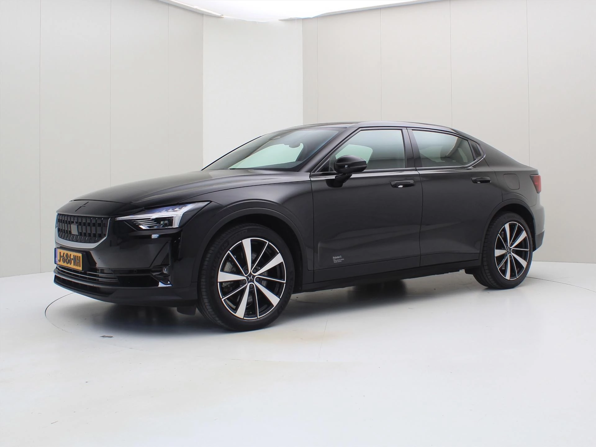 Hoofdafbeelding Polestar 2