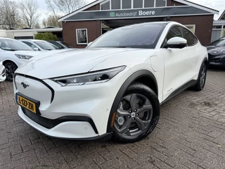 Ford Mustang Mach-E RWD 75 kWh Panoramadak, Leer,  Trekhaak, 360 camera