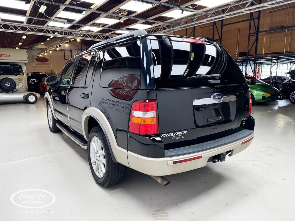 Hoofdafbeelding Ford Explorer
