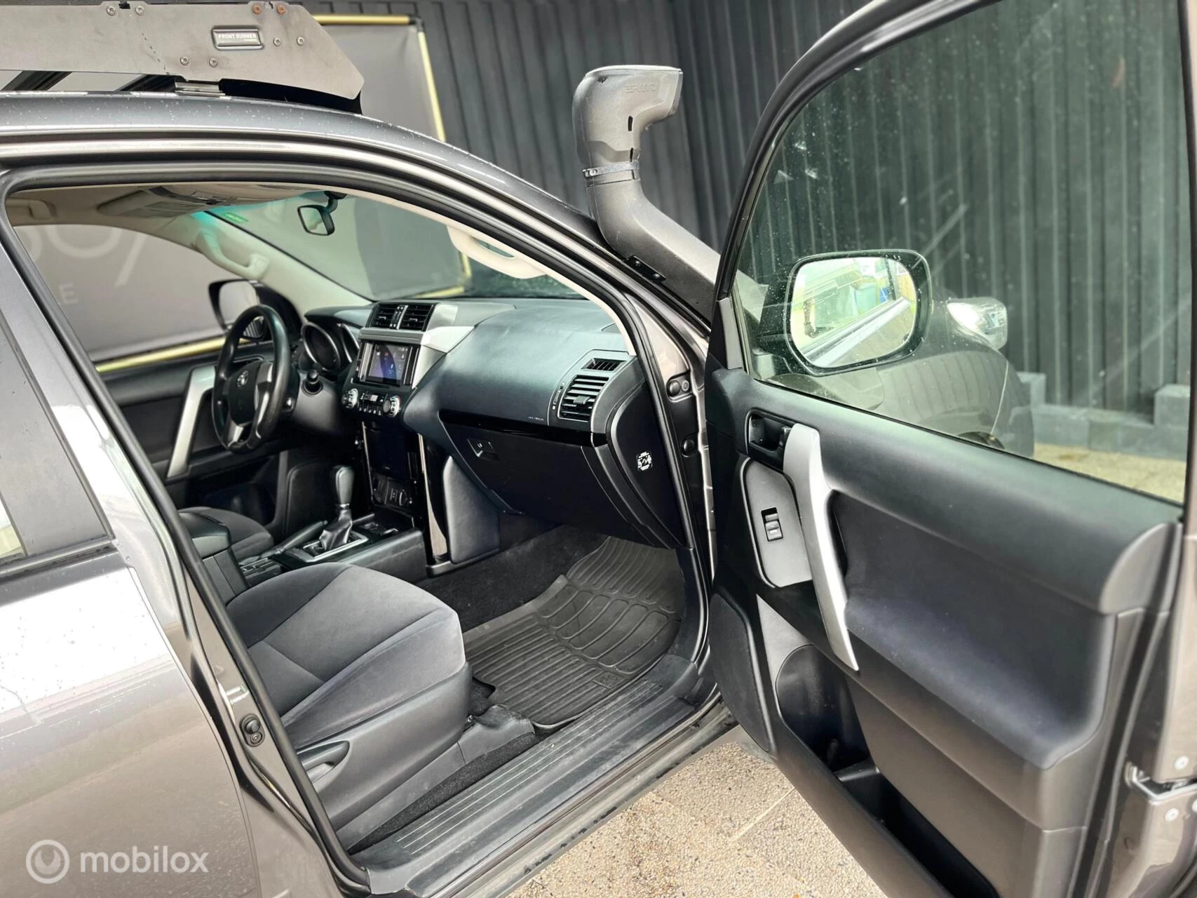 Hoofdafbeelding Toyota Land Cruiser