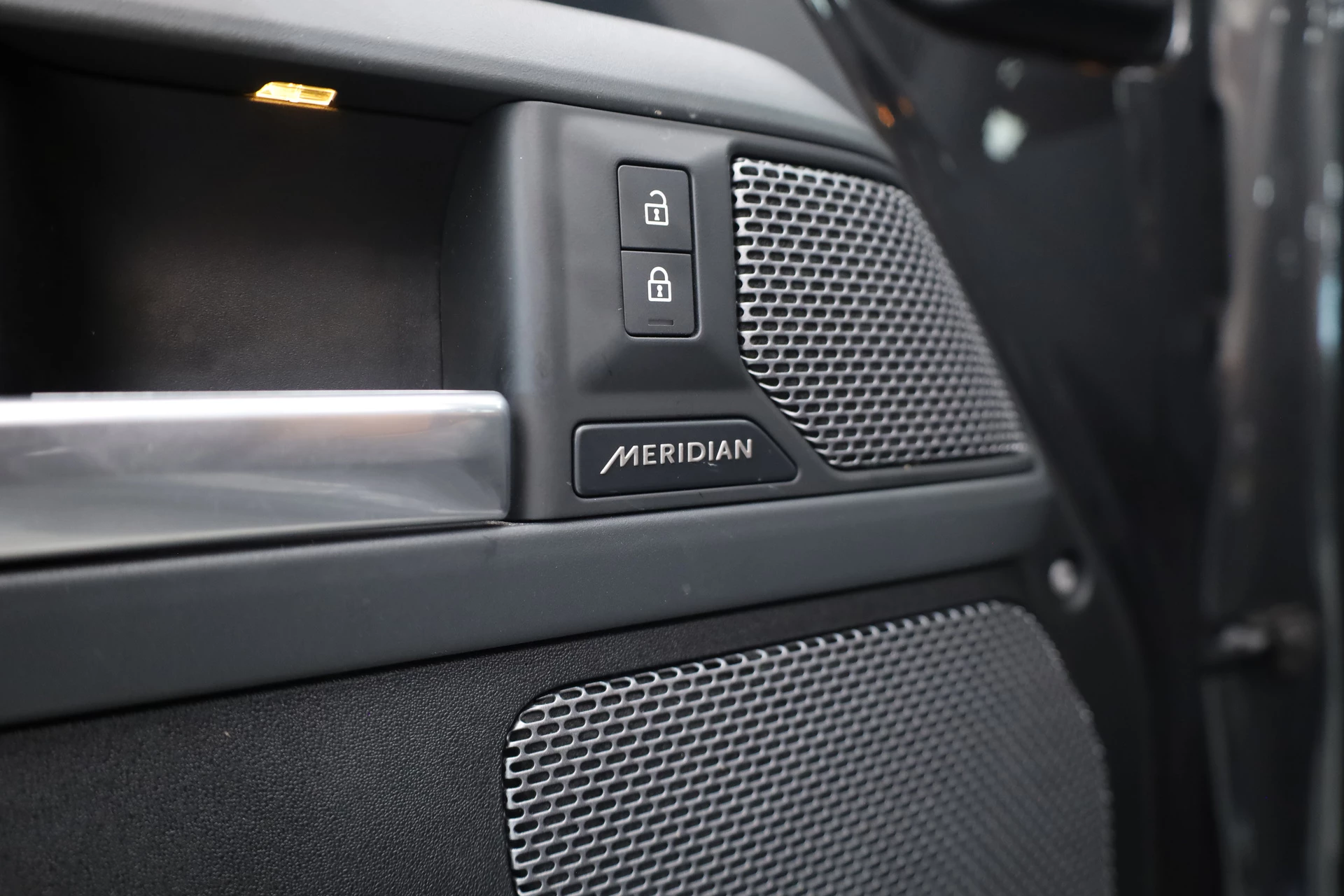 Hoofdafbeelding Land Rover Defender
