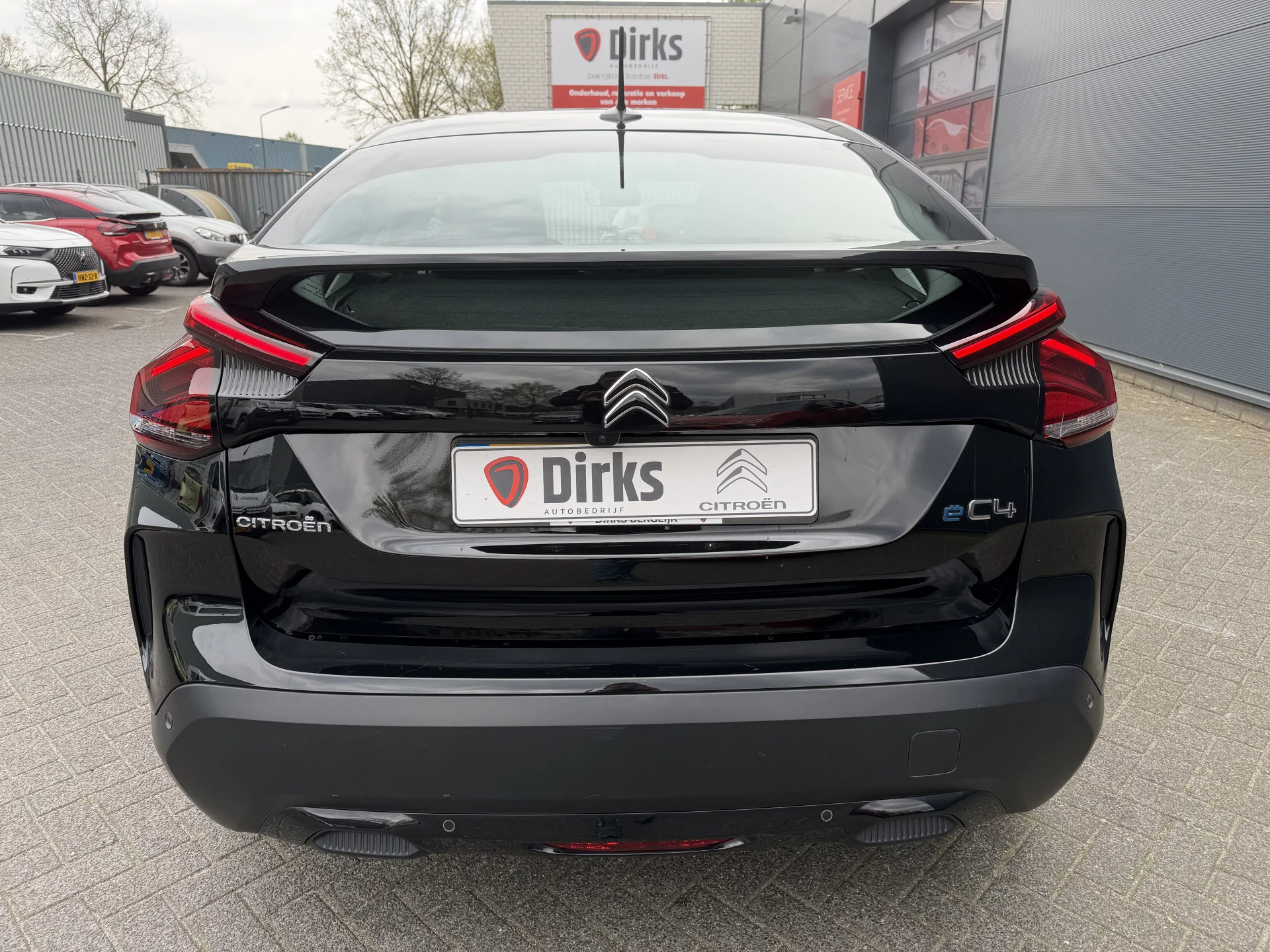 Hoofdafbeelding Citroën ë-C4