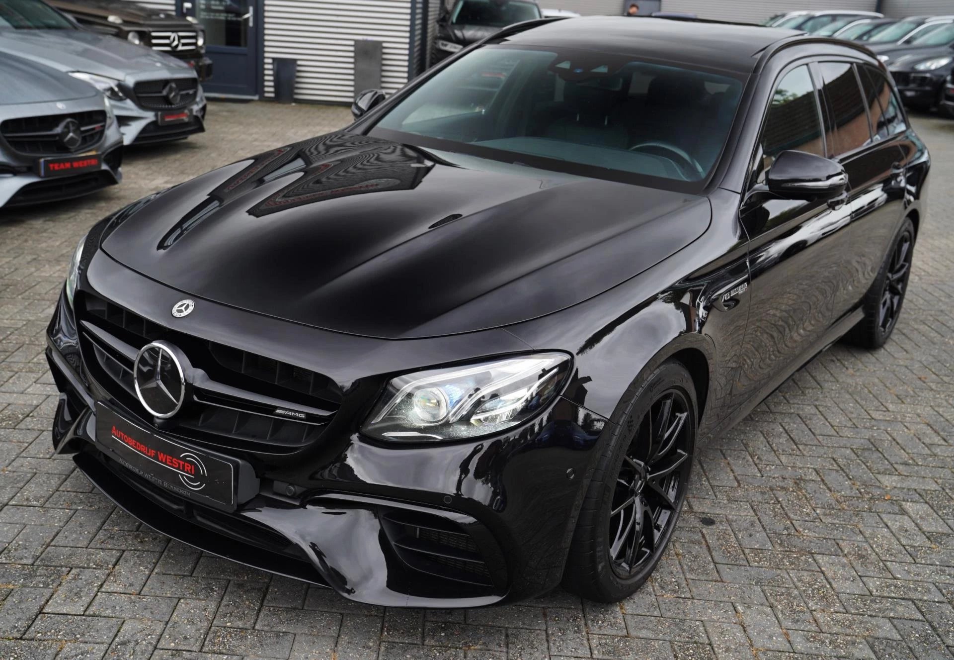 Hoofdafbeelding Mercedes-Benz E-Klasse