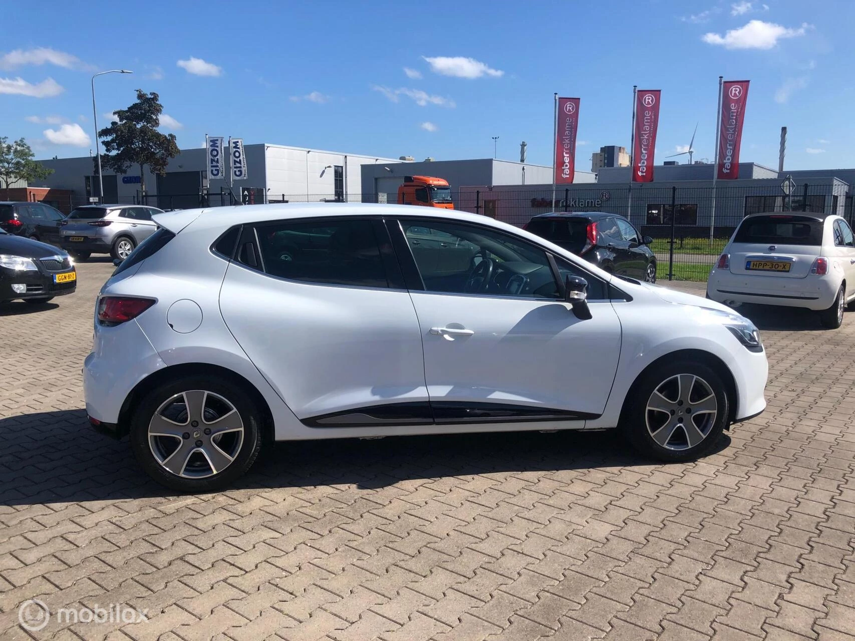 Hoofdafbeelding Renault Clio