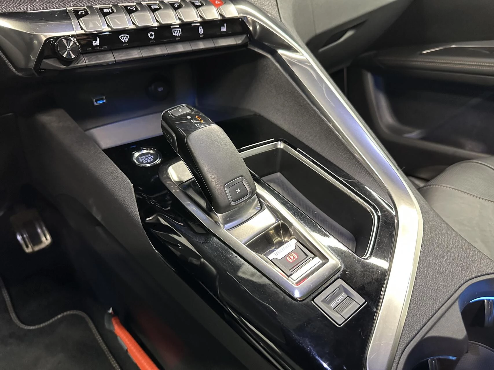Hoofdafbeelding Peugeot 5008