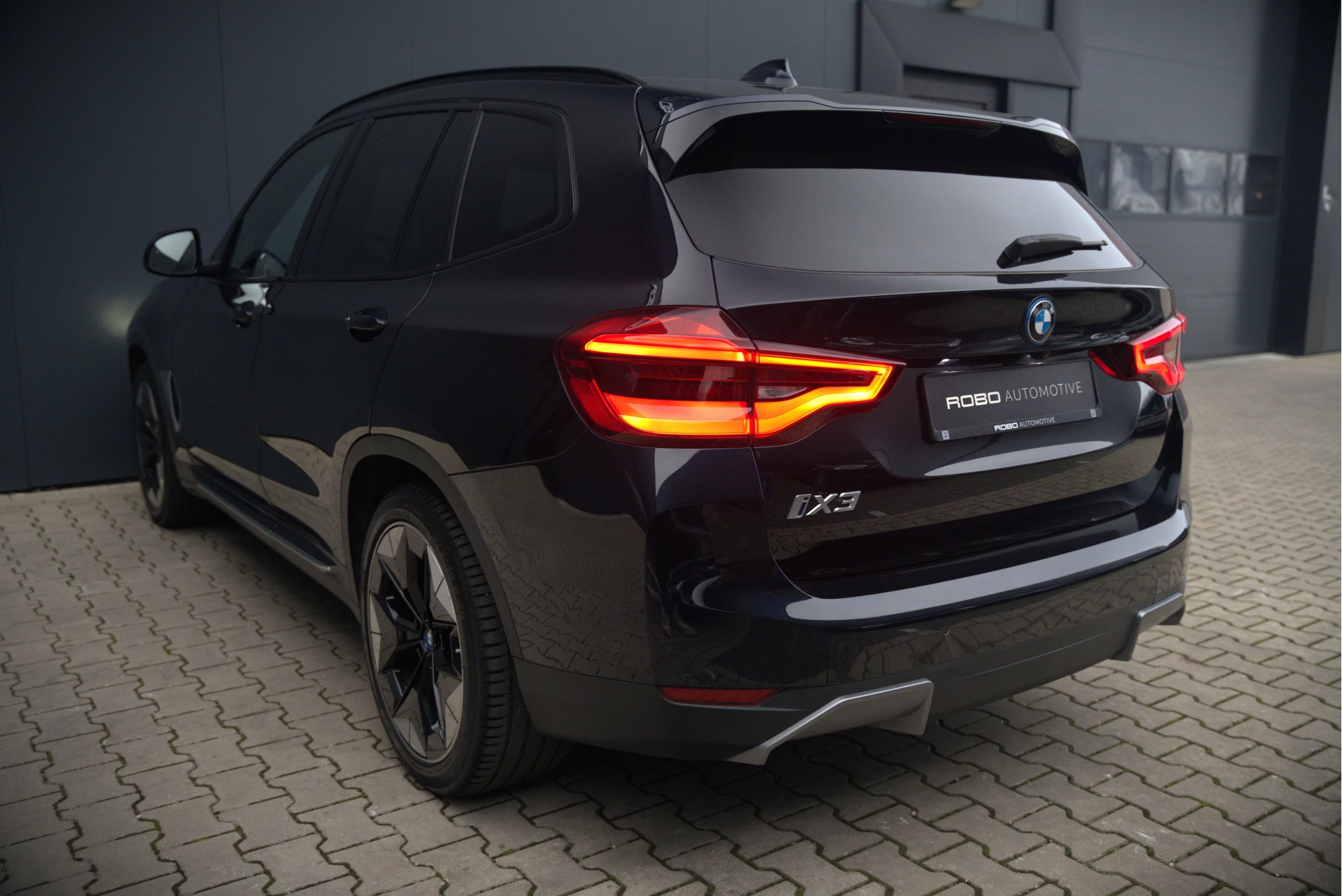 Hoofdafbeelding BMW iX3