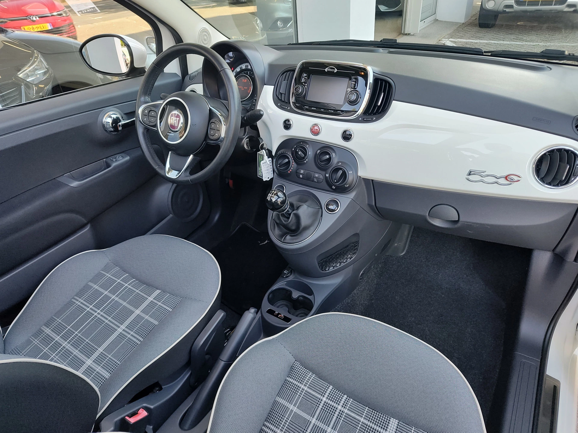 Hoofdafbeelding Fiat 500C