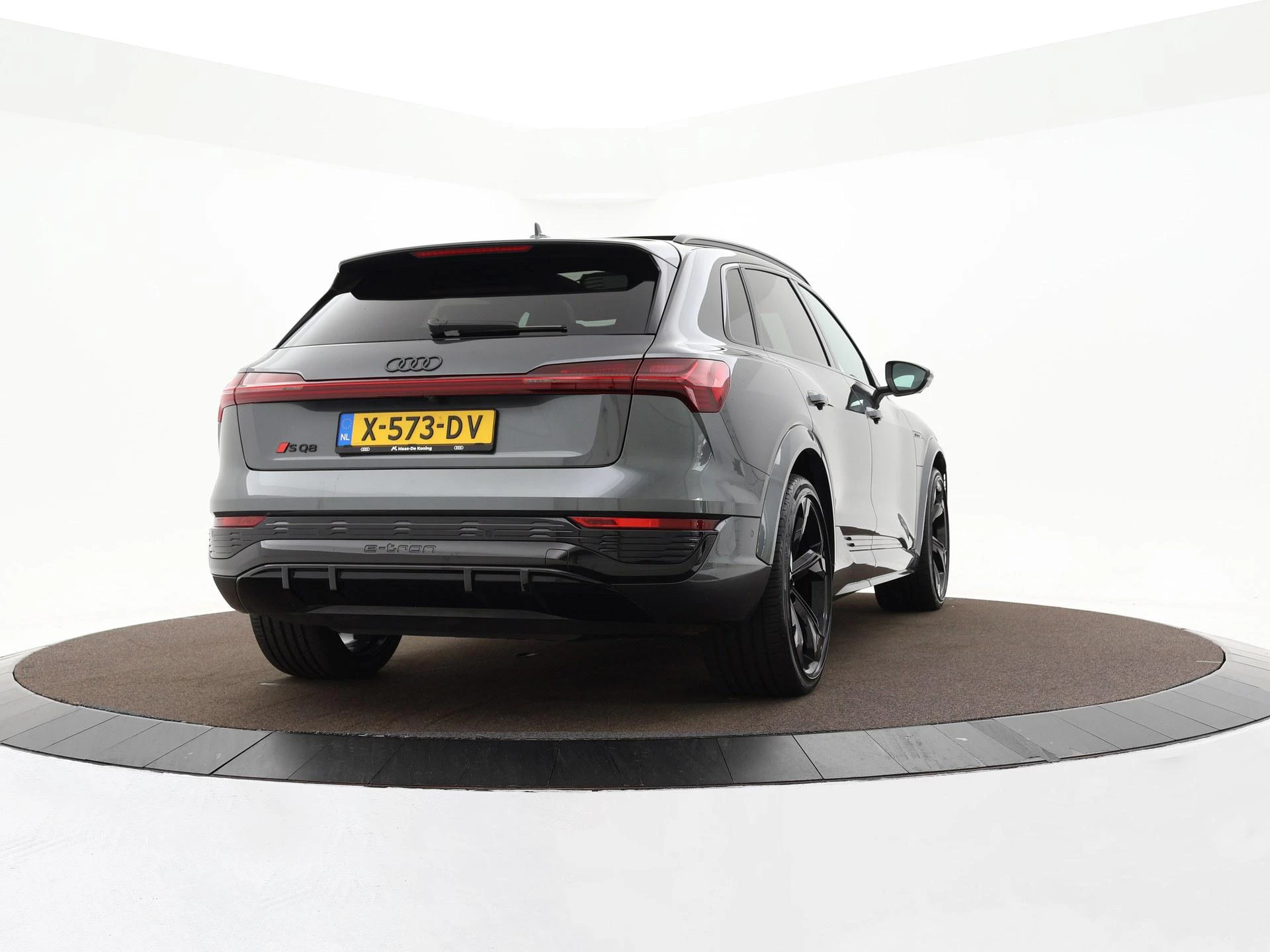 Hoofdafbeelding Audi Q8 e-tron
