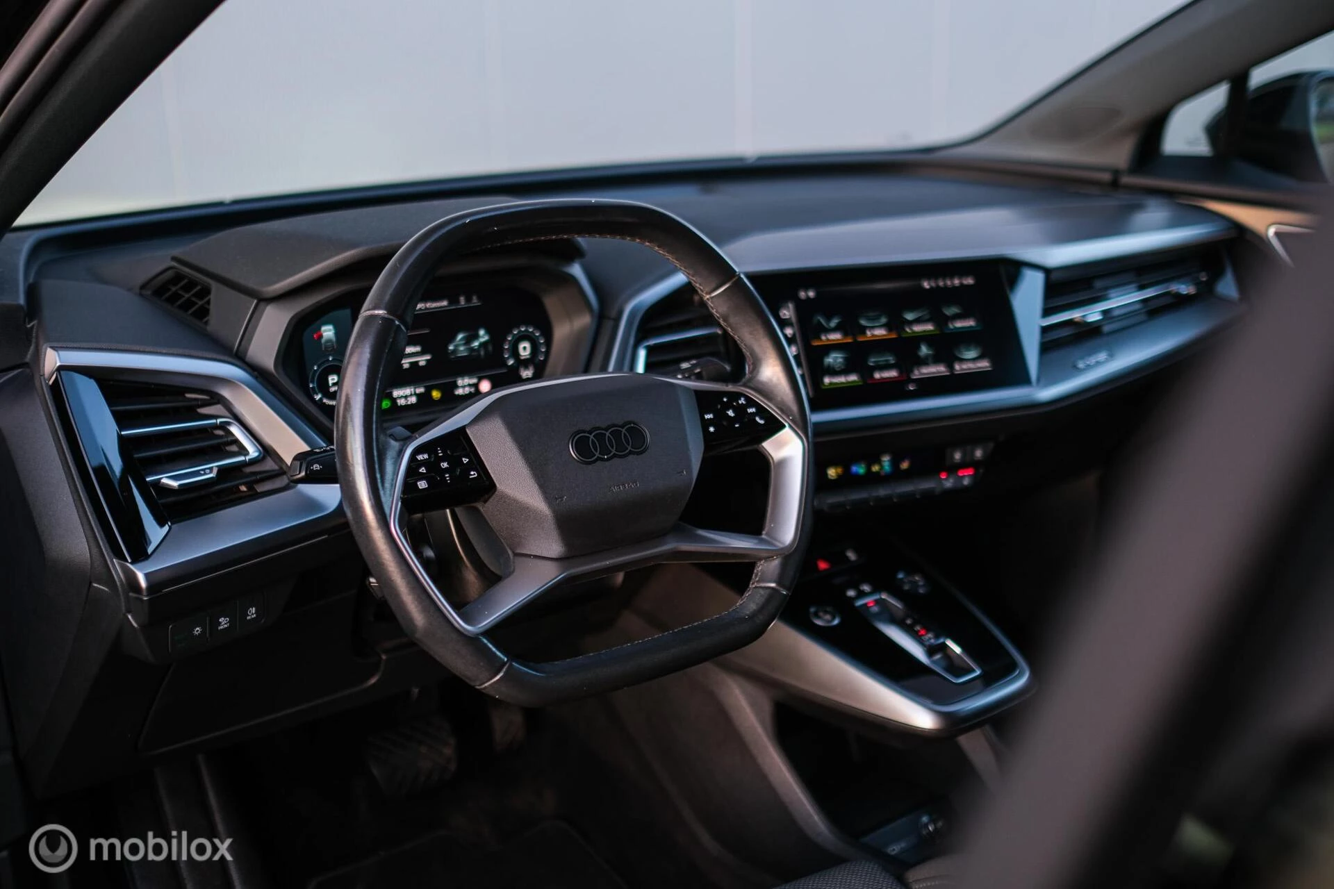 Hoofdafbeelding Audi Q4 e-tron