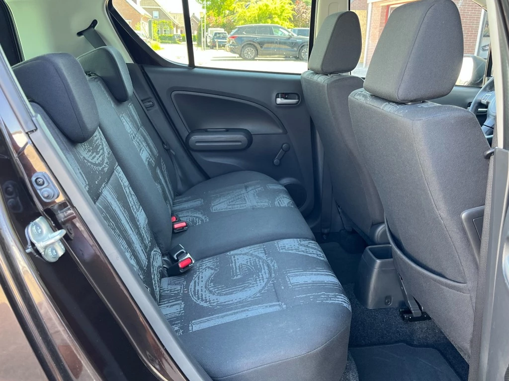 Hoofdafbeelding Opel Agila