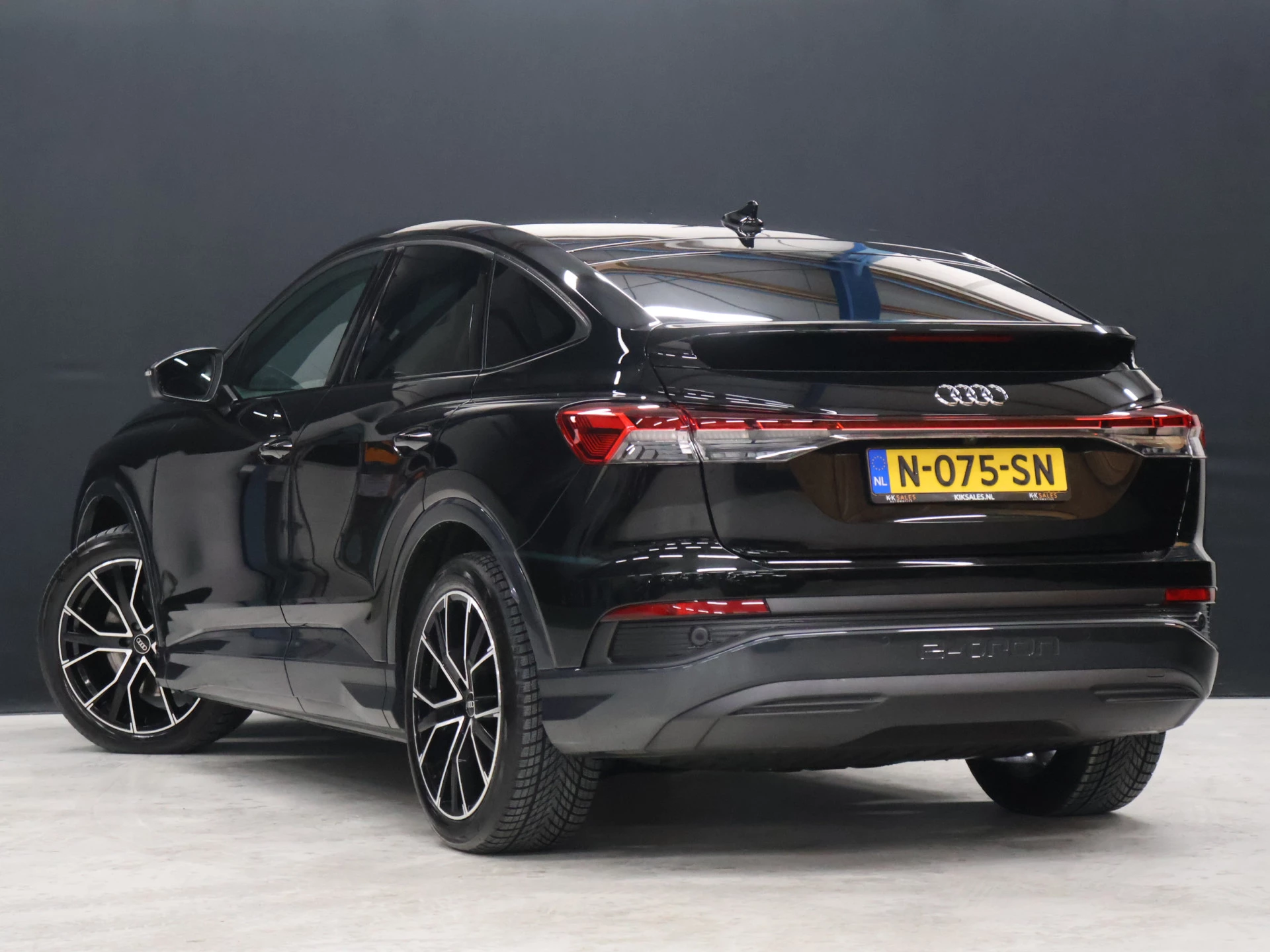 Hoofdafbeelding Audi Q4 Sportback e-tron