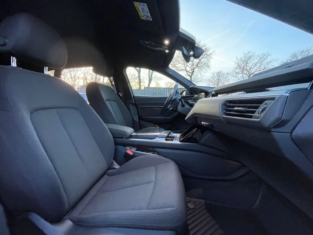 Hoofdafbeelding Audi e-tron