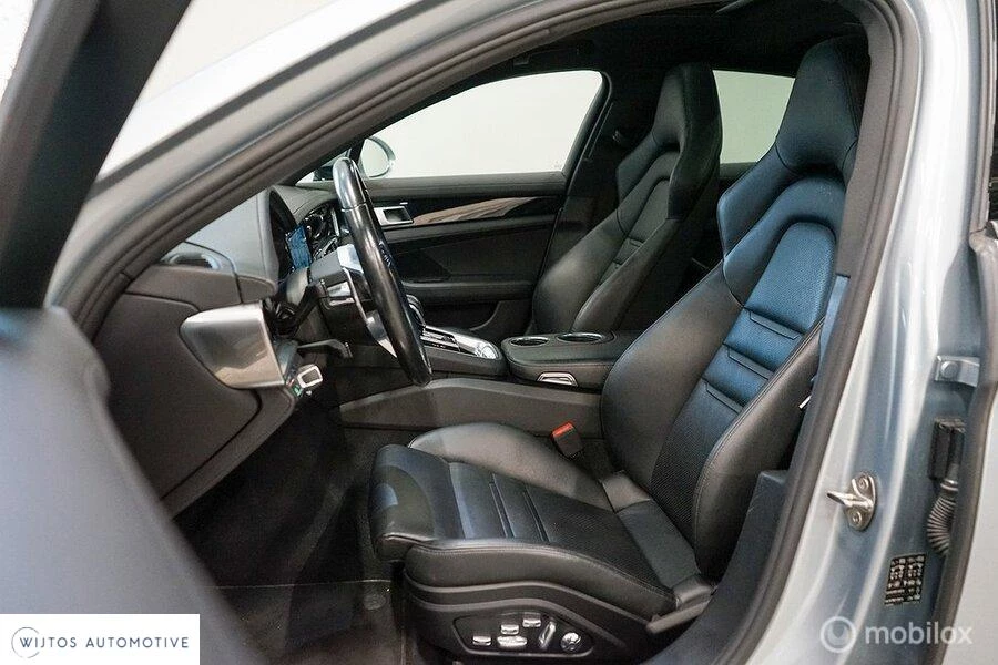 Hoofdafbeelding Porsche Panamera