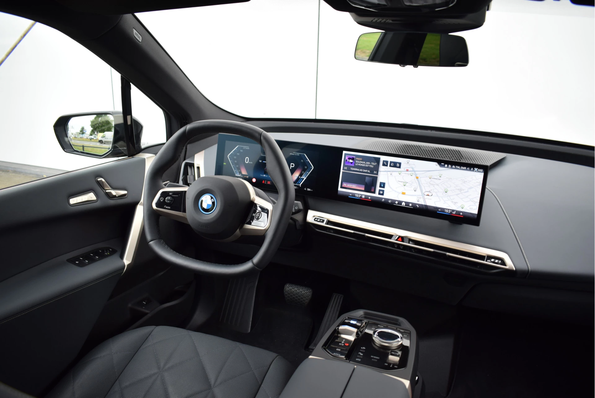 Hoofdafbeelding BMW iX