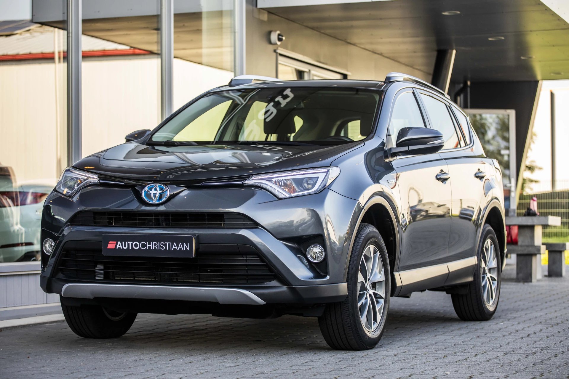 Hoofdafbeelding Toyota RAV4