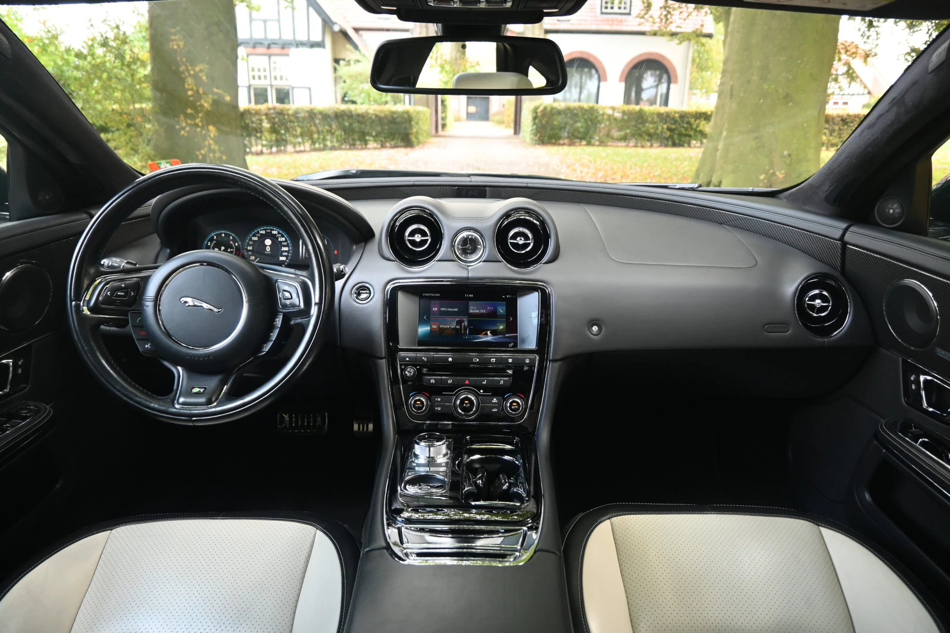 Hoofdafbeelding Jaguar XJ