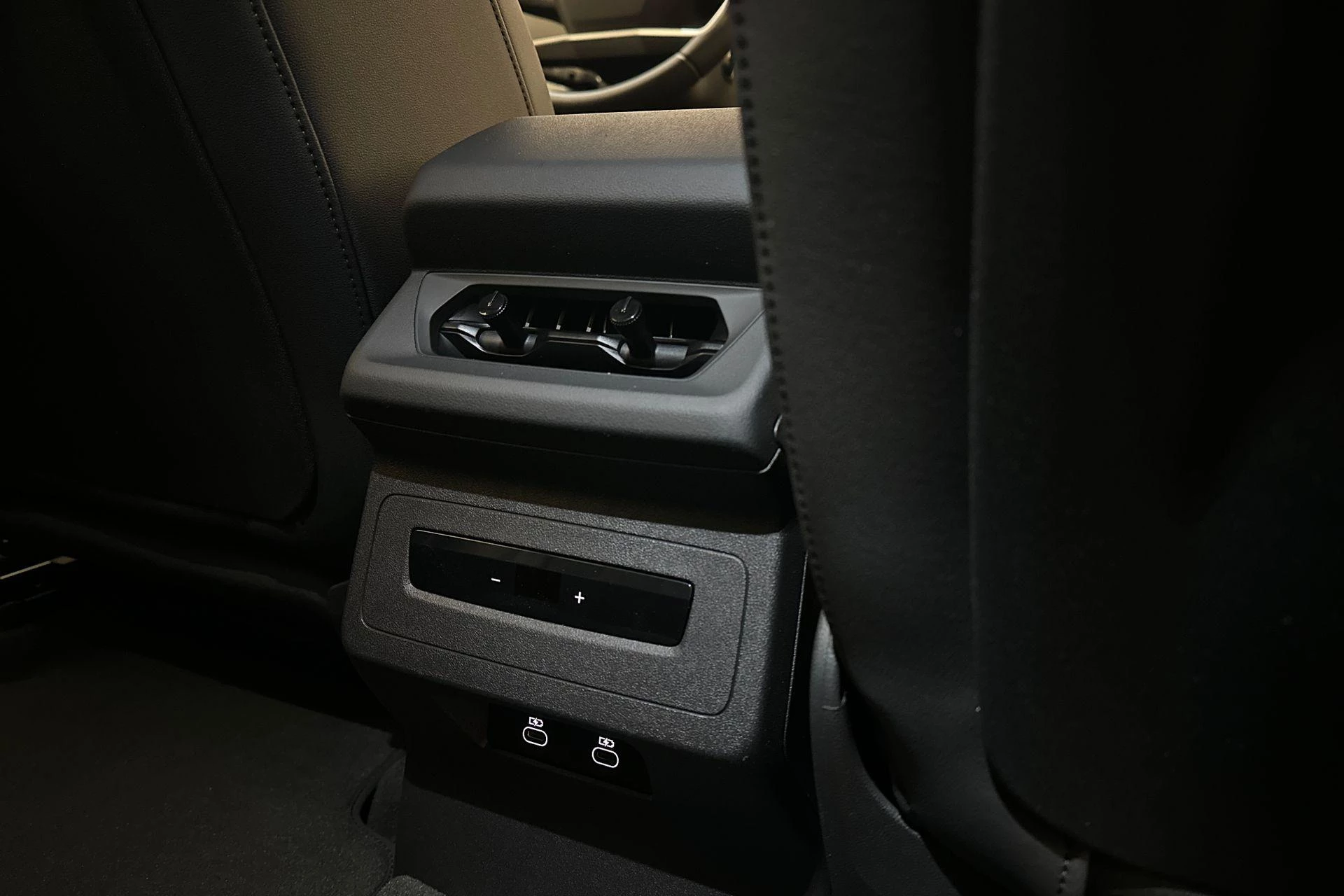 Hoofdafbeelding Audi A6 e-tron