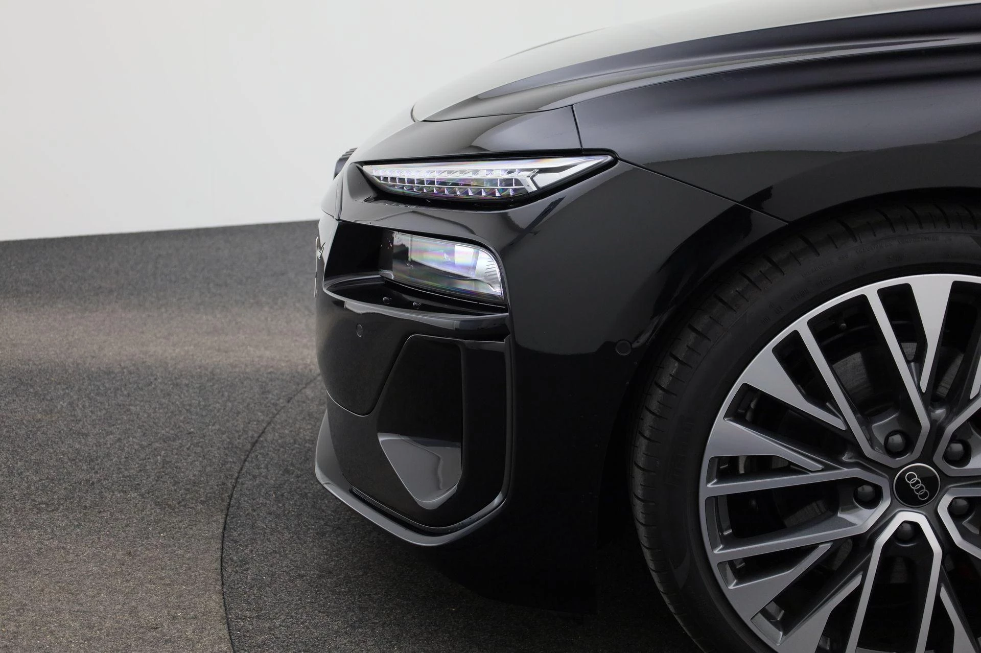 Hoofdafbeelding Audi A6 Avant e-tron