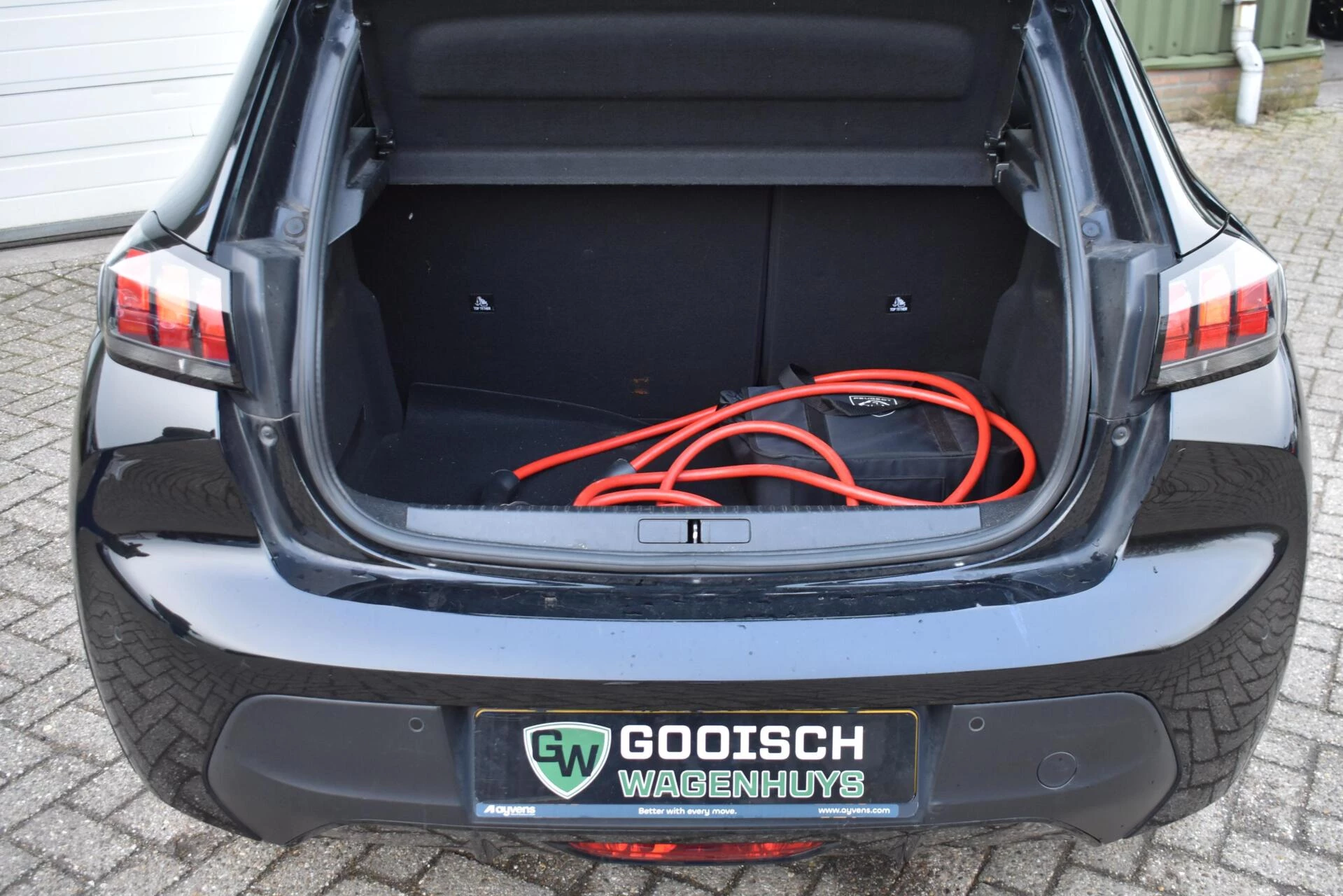 Hoofdafbeelding Peugeot e-208