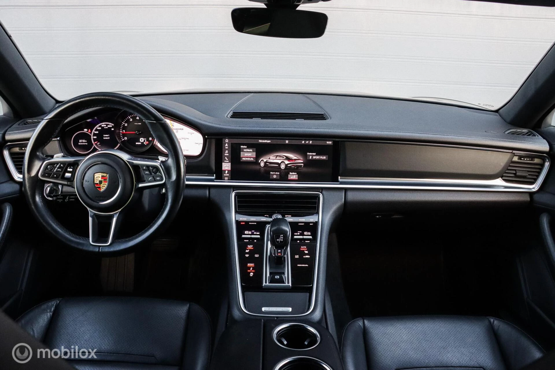 Hoofdafbeelding Porsche Panamera