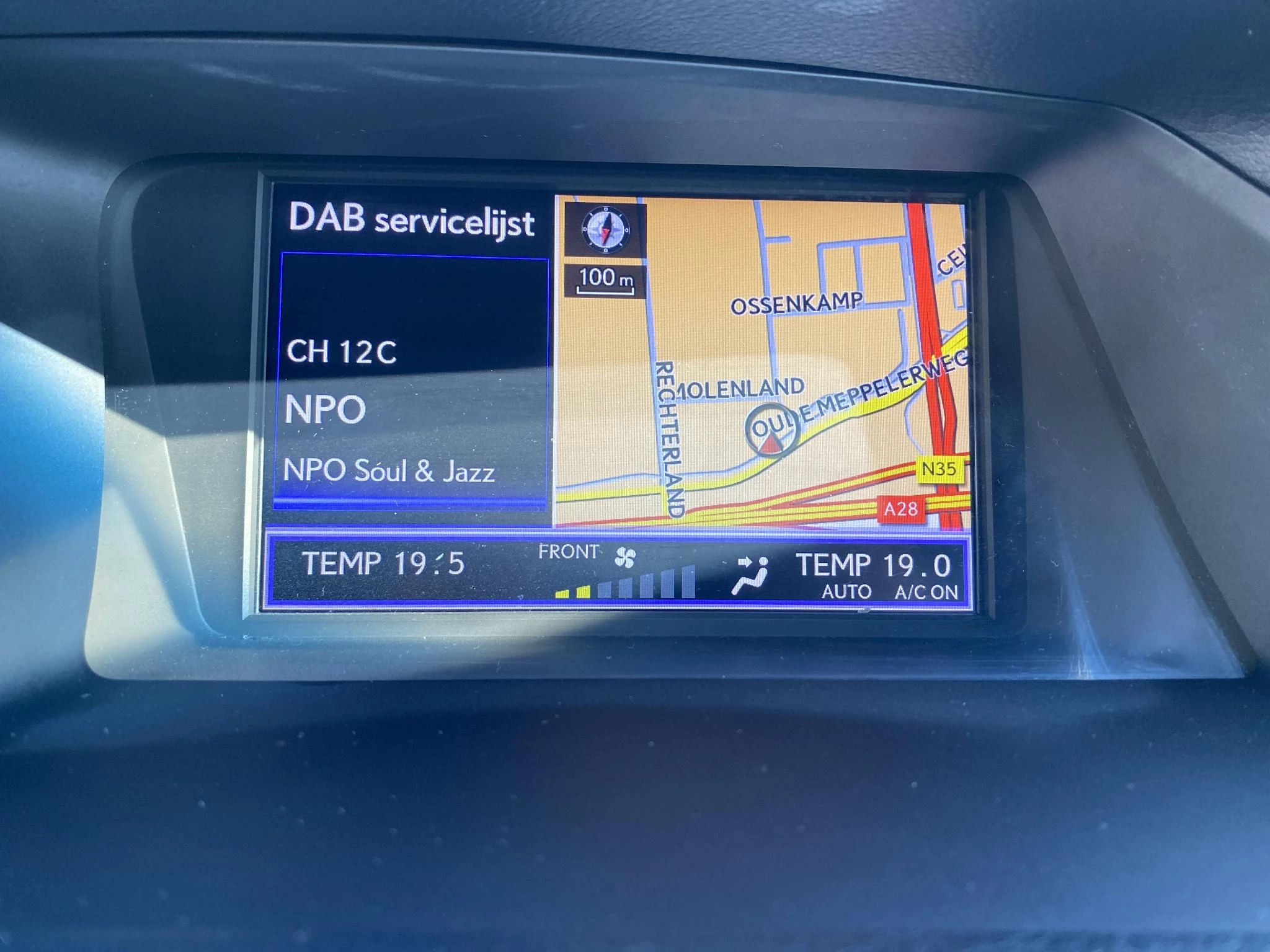 Hoofdafbeelding Lexus RX